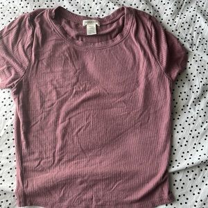 Size M purple top